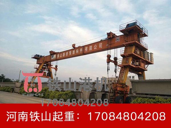 不同驱动类型的货场轮胎吊在成本方面有哪些差异